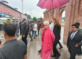 LG Manoj Sinha Visits Clock Tower Lal Chowk, Balidan Stambh