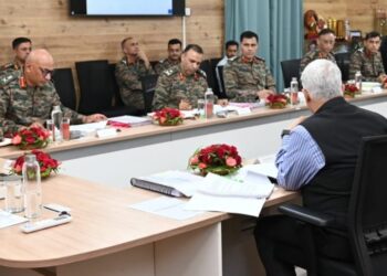 LG Sinha Pushes Stronger Welfare Net for J&K Veterans, Veer Naris