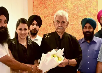Rouble Nagi-Led Delegation Submits Memorandum to LG for Non-Migrant Sikh Empowerment in Kashmir