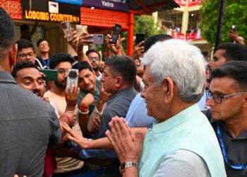 LG Manoj Sinha Reviews Arrangements at Bhagwati Nagar Yatri Niwas Ahead of Amarnath Yatra
