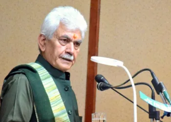 LG Sinha Addresses Valedictory Session of IUST’s Foundation Day Celebrations