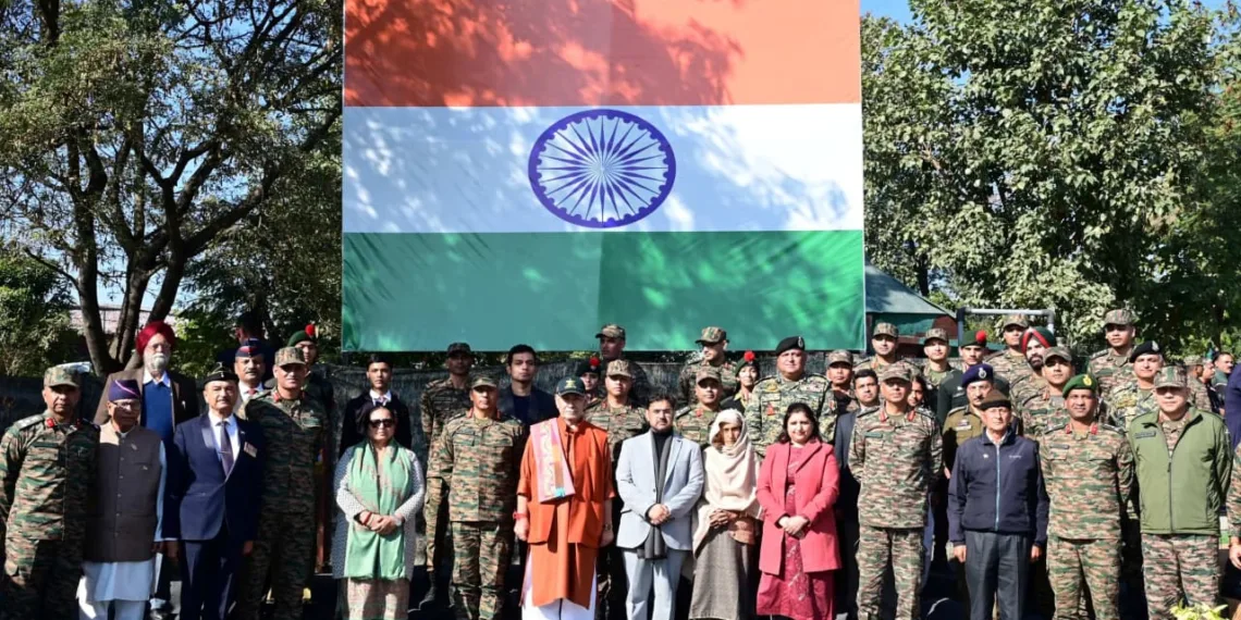 LG Sinha Pays Tribute to 1971 War Martyrs, Unveils 108-Ft High Mast Tricolour at Kachrial on Vijay Diwas