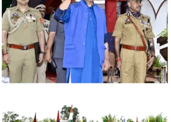 LG Manoj Sinha Calls for Tech-Enabled Policing, Vows Zero Tolerance Against Terrorism at Passing-Out Parade