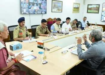 LG Sinha Orders Reopening of Terror Victim Cases, FIRs and Job Priority for Families