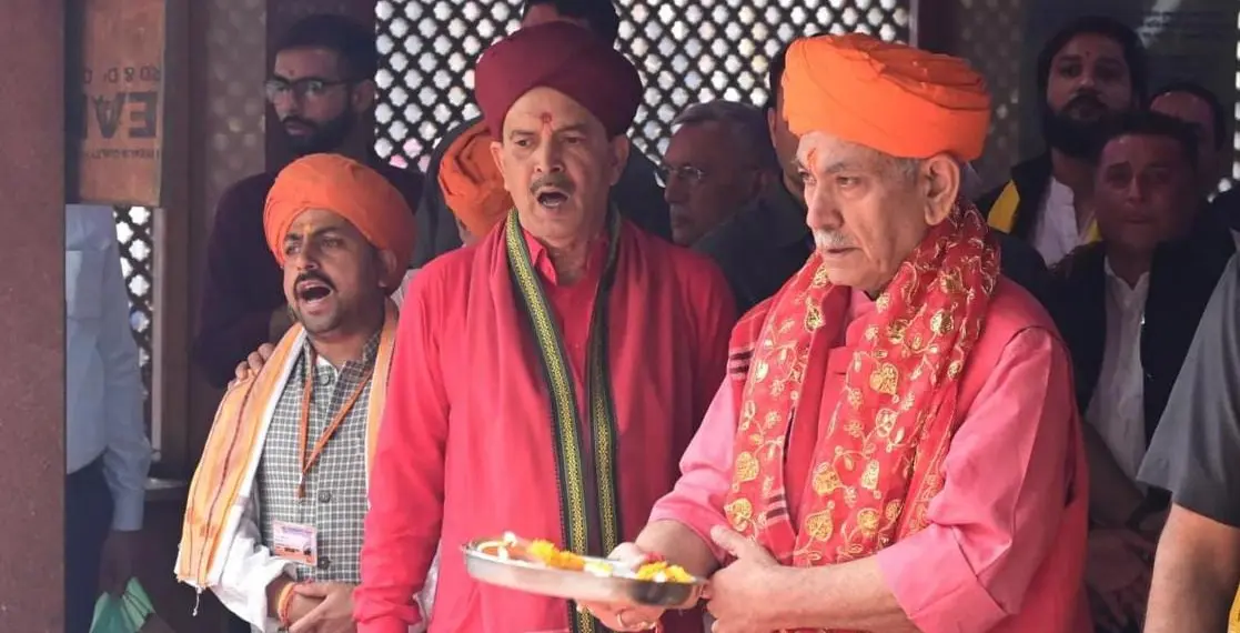 First Crowd of This Scale Since April 22, a Good Sign: LG Sinha at Kheer Bhawani Mela