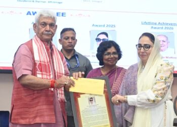 Dr Darakhshan Andrabi Among Five Women Honoured with Lal Ded National Award by LG at SKICC