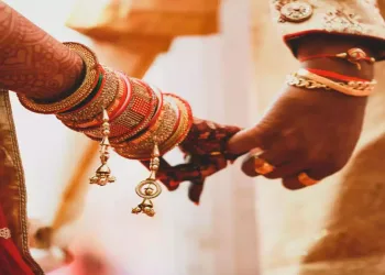 Kya Kare Kor-e-Mool: How Marriage Has Become a Struggle for Kashmiri Families