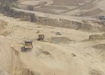 No Permission Granted, Illegal Mining Will Be Dealt With Strictly: DMO Budgam Amid Mounting Public Outcry