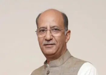 Advisor Nasir Aslam reviews winter preparedness in Budgam