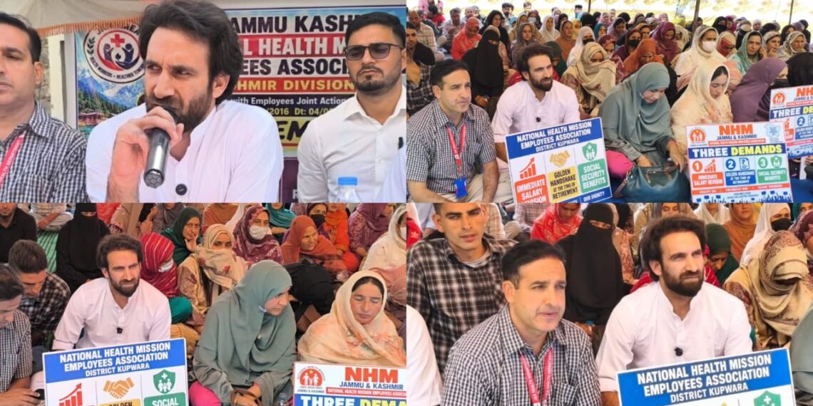Sufi Tahir Joins NHM Employees’ Protest, Urges Govt to Address Pending Demands
