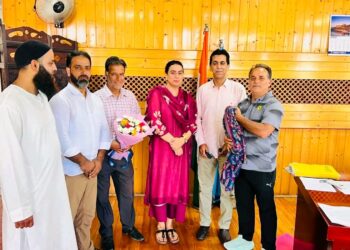 Cricket Fraternity Meets Secretary Sports Council Nuzhat Gul, Hails her Work
