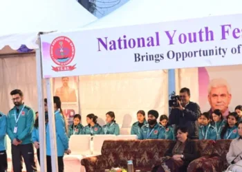 ‘Youth Mindset Will Shape Viksit Bharat’: LG Flags Off J&K Contingent for National Youth Festival 2026