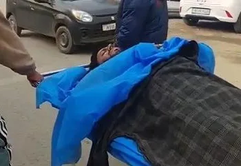 Helpless on Hospital Doorstep