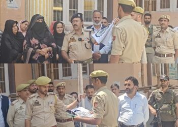 کرناہ: یومِ آزادی کی تقریبات کے پیش نظر قومی پرچم کے احترام اور ضابطۂ کار پر آگاہی پروگرام منعقد