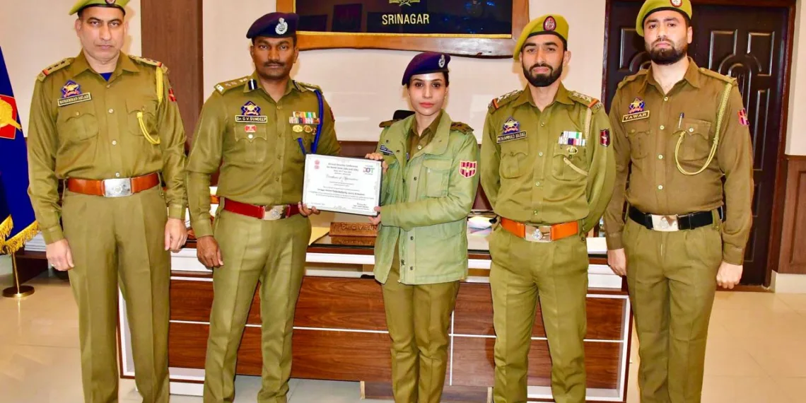 Srinagar Police Awarded Best Performing District in North Zone for Mobile Recovery via CEIR Portal