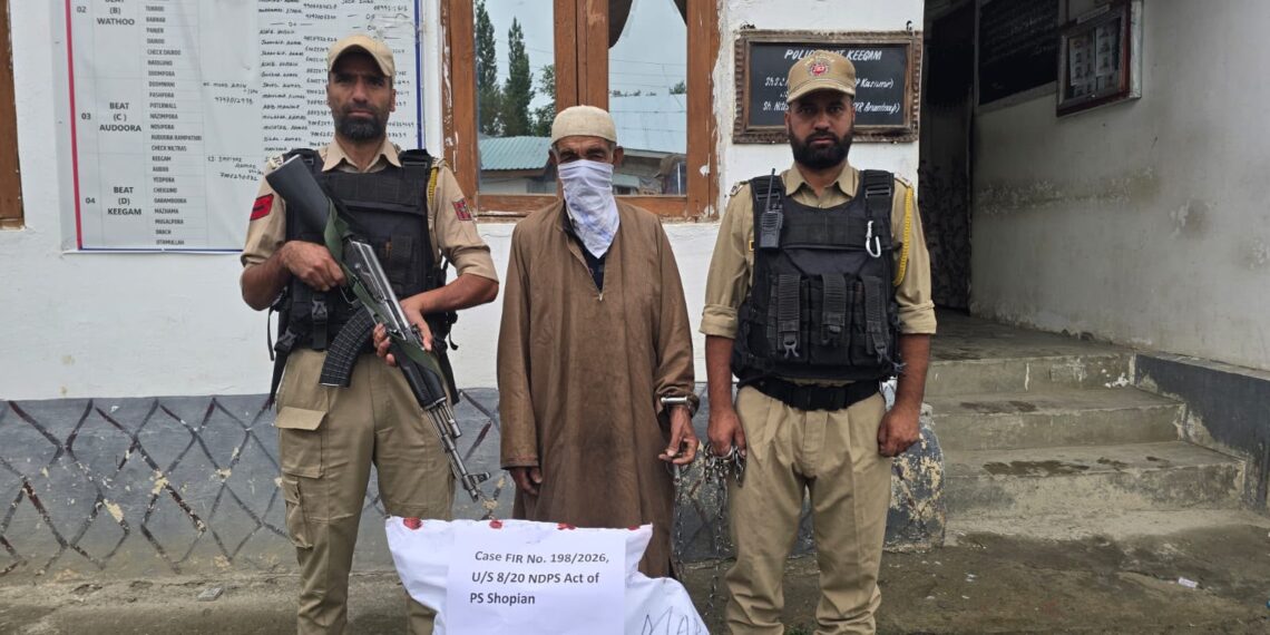 Shopian Police Arrest Drug Peddler, 2.472 Kg Cannabis-Like Substance Recovered