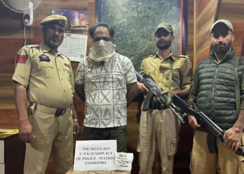 Budgam Police Arrest Drug Peddler; Contraband and Vehicle Seized