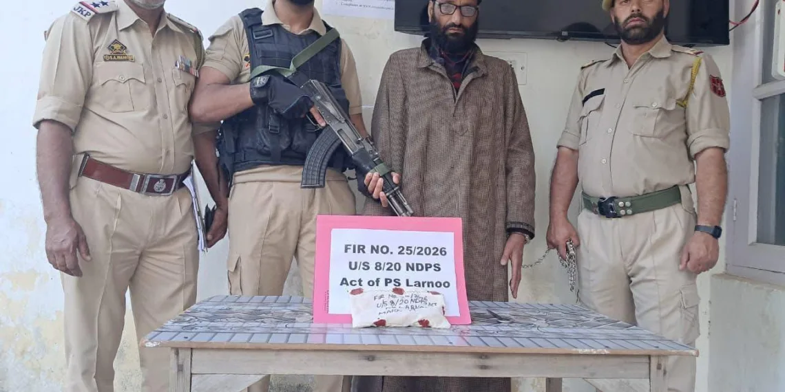 Police Tightens Noose on Drug Network in Anantnag; Peddler Held With Charas in Larnoo