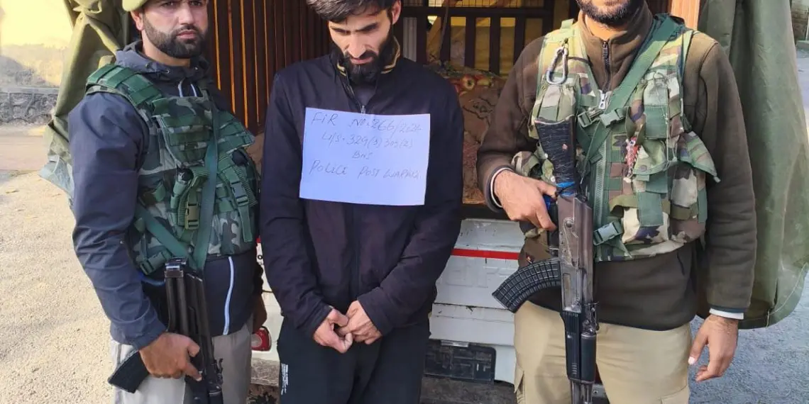 Sopore Police Solves Apple Theft Case; Accused Arrested, Stolen Property Recovered