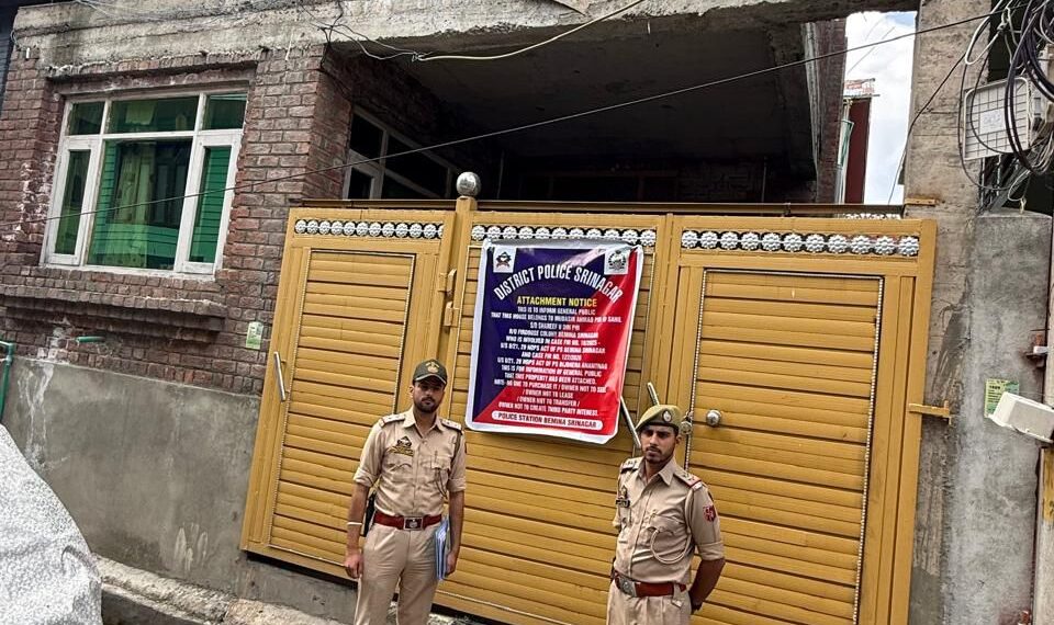 Srinagar Police Strikes Drug Empire, Attaches Properties Worth ₹2 Crore Under NDPS Act