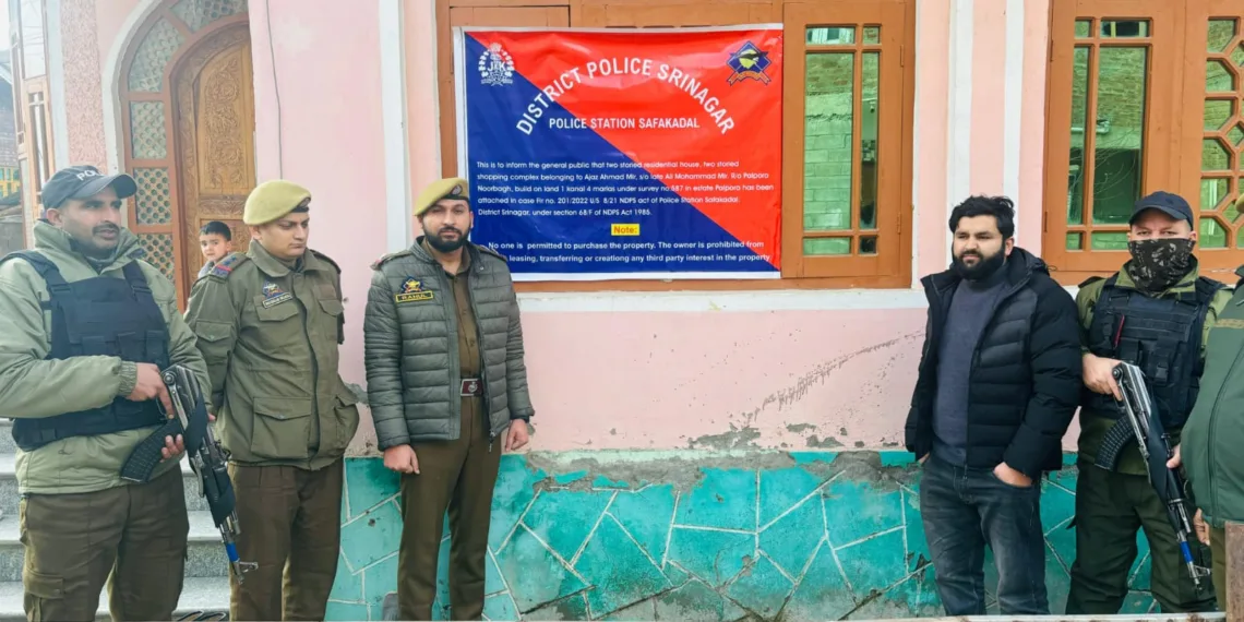 Srinagar Police Crack Down on Drug Mafia, Attach Properties Worth ₹3 Crore Under NDPS Act