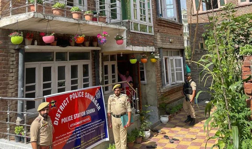 Srinagar Police Attaches Property Worth ₹55 Lakh of Notorious Drug Peddler Under NDPS Act