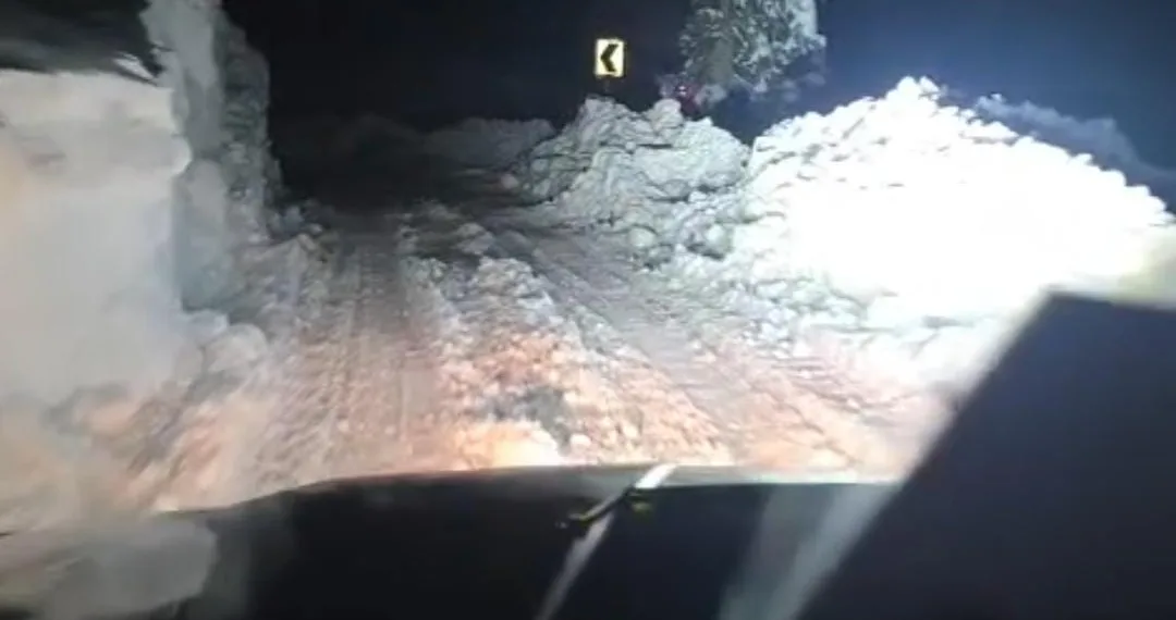 Midnight Rescue Mission Saves Lives Across Sadhna Pass, Karnah Kupwara.