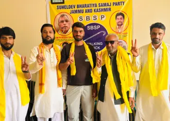 Big Boost for SBSP in Bandipora as  Trade Union Leaders and Social Workers Join Party in  SBSP Office