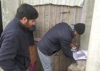 Authorities Seal Two Illegal Slaughterhouses in Anantnag Over Public Health Concerns