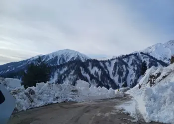 Karnah-Kupwara Highway Cleared of Snow