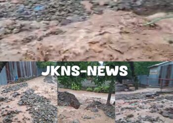 Flash Floods Triggered by Heavy Rains in Brennaar Nallah; Several Areas Affected in Sopore