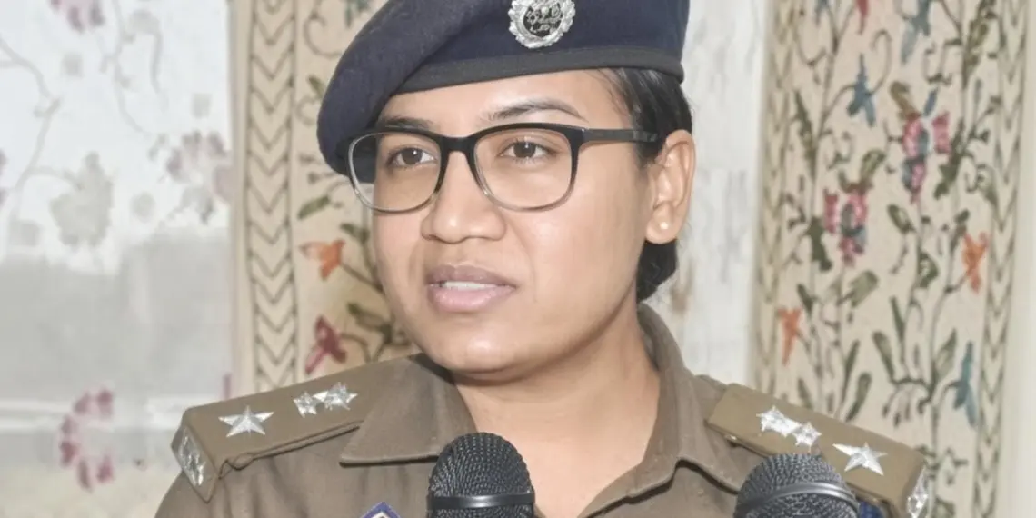 SSP Neha Jain IPS Chairs First Thana Diwas in Sopore; Public Raises Concerns Over Drug Peddling, Cybercrime, Traffic and Student Safety
