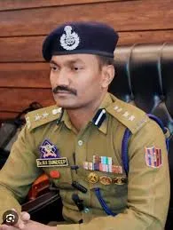 Youth Must Choose Playgrounds Over Drugs, Social Media: SSP Srinagar