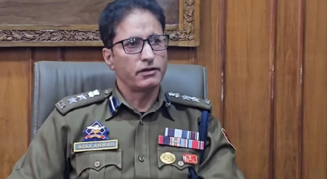 Traffic Chaos in Srinagar as School, Office Timings Collide: SSP Traffic City Sgr