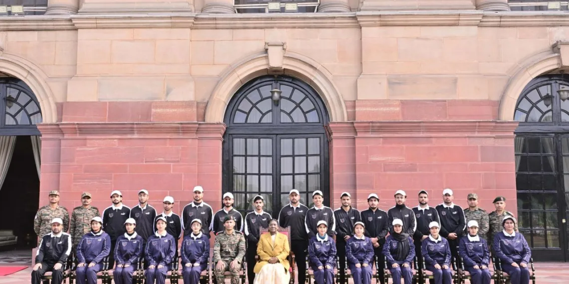 College Students from Poonch Met President of India During National Integration Tour