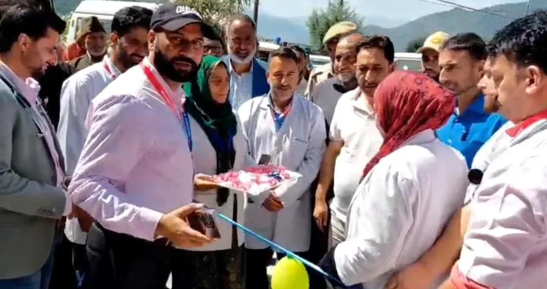 Swasth Nari Abhiyaan Begins in Karnah with Focus on Women’s Health and Family Care