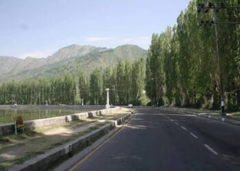 No Traffic Restrictions On Srinagar’s Boulevard Road For Sept 27