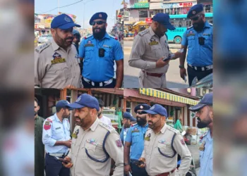 Traffic Police Issue 52 Challans, Collect Rs 12,300 Fine in Intensive Drive Against Violators in Magam