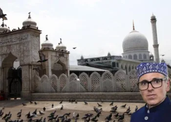 “Fake News, No One Can Stop CM Omar from Entering Hazratbal Sanctum”: NC Clarifies on Report of CM’s Hazratbal Visit