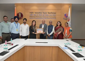 Media Delegation from Jammu Visits National Forensic Sciences University