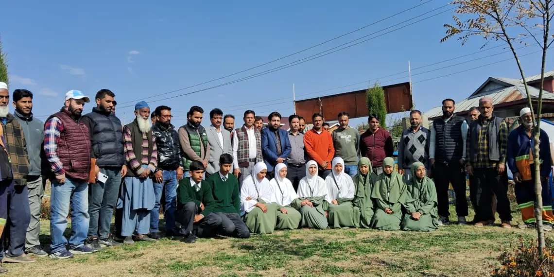 تحصیلدار چرارِ شریف اور ایگزیکٹو آفیسر میونسپل کمیٹی ایس بی ایم اربن 2.0 (SBM Urban 2.0) کے اشتراک سے منعقدہ “سالڈ ویسٹ مینجمنٹ 2026” پروگرام کے تحت ٹاون حال چرارشریف میں خاص تقریب منعقد۔