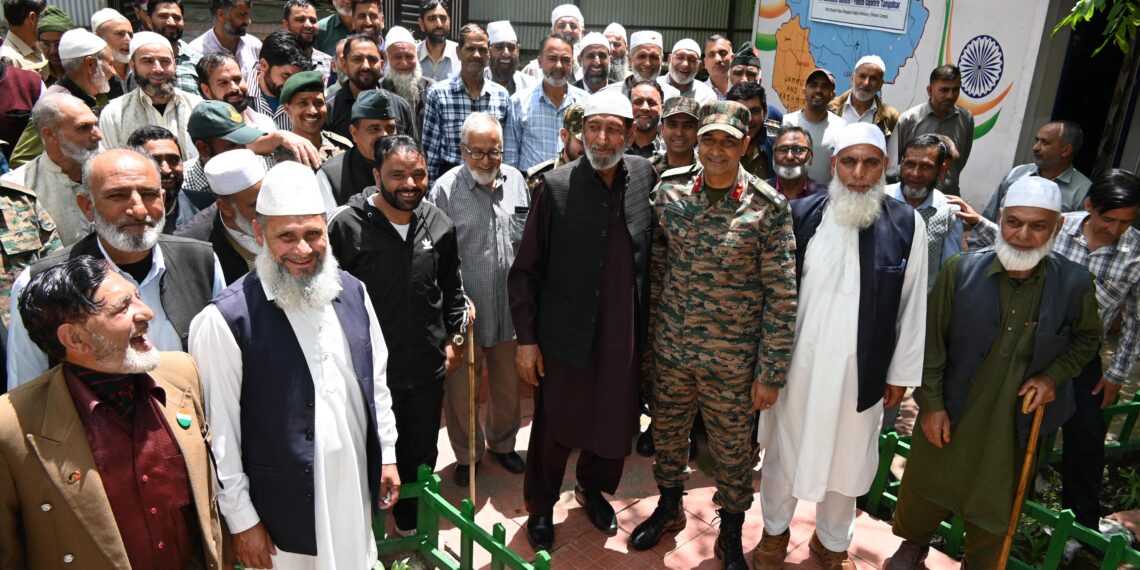 Warm Interaction with Ex-Servicemen in Karnah Highlights Army–Veteran Bond and Welfare Commitments