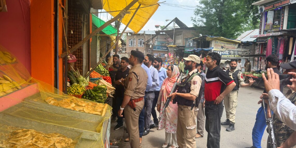 Ahead of Eid-ul-Adha, Market Inspection Held in Yaripora Kulgam